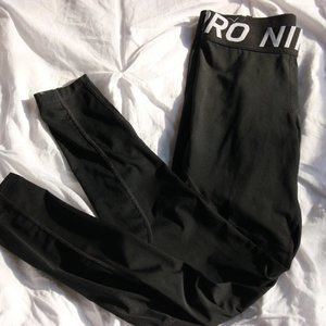 Black Nike Pro Leggings